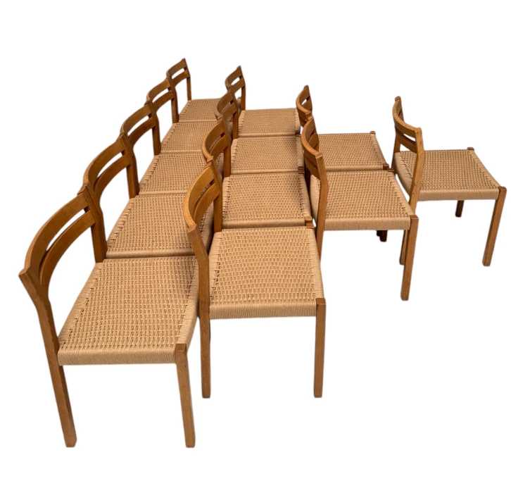 Set of 12 Mid-Century Modern 401 Dining Room Chairs by Niels Otto Møller, 1970s